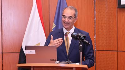 وزير الاتصالات: نستهدف تمكين مؤسسات المجتمع المدني من تكنولوجيا المعلومات والتطوير المؤسسي الرقمي