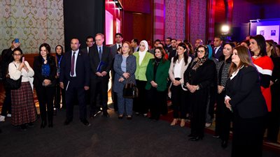 صمام الأمان.. وزيرة الهجرة تستعرض خطوات تمكين المرأة بالوزارة خلال مشاركتها في قمة المرأة المصرية 2024