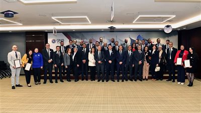 بالتعاون مع المعهد المصرفي المصري.. QNB الأهلي يحتفل بتخريج دفعة جديدة من موظفي قطاع المشروعات الصغيرة والمتوسطة