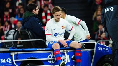 أحدهما خرج باكيًا.. إصابة بيدري ودي يونج في مباراة برشلونة وأتلتيك بيلباو في الدوري 