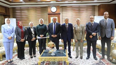 مساعد وزيرة التخطيط يبحث مع محافظ المنيا سبل التعاون المشترك
