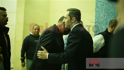 بحضور الخطيب.. جمال وعلاء مبارك يستقبلان عزاء خالهما منير ثابت بمسجد المشير طنطاوي| بث مباشر