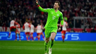 تساوى مع كاسياس.. رقم تاريخي لـ مانويل نوير في دوري أبطال أوروبا