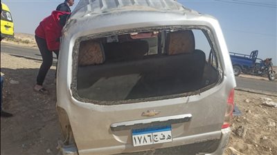 مصرع وإصابة 7 أشخاص في انقلاب سيارة بأسيوط