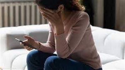 فصل طالبين بالجيزة لابتزاز زميلتهما بصور مخلة لها لإجبارها على الرذيلة| بث مباشر