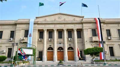 توجيه مهم من آداب القاهرة للطلاب بشأن مواعيد المحاضرات في رمضان 