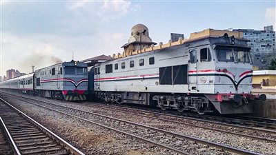 سقوط طالب من أعلى قطار في بنها وبتر ساقه