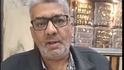 إقبال المواطنين على شراء الذهب على الرغم من ارتفاعه.. وأحد التجار: العميل بقى يعرف يستثمر| بث مباشر