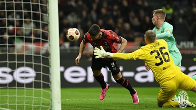 ميلان يتخطى عقبة سلافيا براج.. ووست هام يخسر أمام فرايبورج في الدوري الأوروبي 