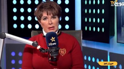 نجوي إبراهيم تثير حيرة الجمهور: كان فيه فنانة شهيرة تستخدم ماء البصل للبكاء