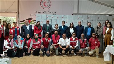 خلال زيارتها لمصر.. وزيرة القطاع التطوعي بمالطا تطلع على جهود الهلال الأحمر المصري بعمليات الإغاثة| صور 