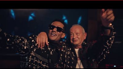 أجدع صحاب.. ساويرس يظهر مع محمد رمضان ضمن إعلان اتصالات الجديد