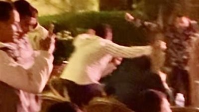 الناس طارت من عالكراسي.. فرحة هستيرية لجماهير الأهلي بمقاهي الأقصر بعد الفوز بكأس مصر| صور