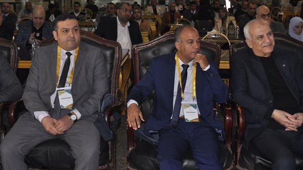 جانب من حضور المؤتمر