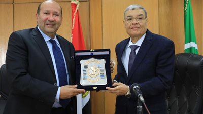 السفير هشام بدر: تحسين جودة حياة المواطن أهم غايات جائزة مصر للتميز الحكومي