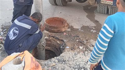 محافظ أسوان يوجه بالتدخل الفوري لحل شكاوى المواطنين