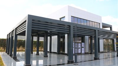 أكبر العلامات التجارية تفتح فروعها في مدينتي ستريب