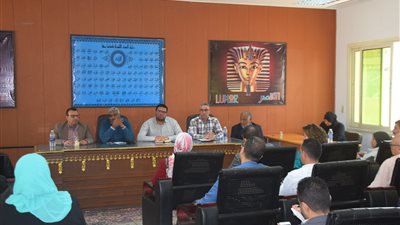 التخطيط والبنك المركزي يبدآن تطبيق الشمول المالي بقرى المرحلة الثانية من حياة كريمة بالأقصر 