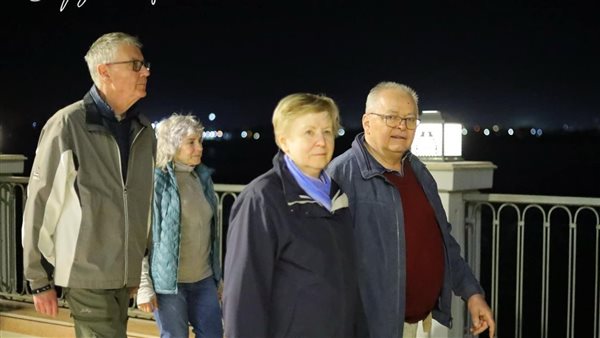 وفد سياحي يزور محافظة