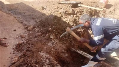 ضخ مياه الشرب وانتظامها بمنطقة الحكروب بأسوان تلبية لمطالب الأهالي