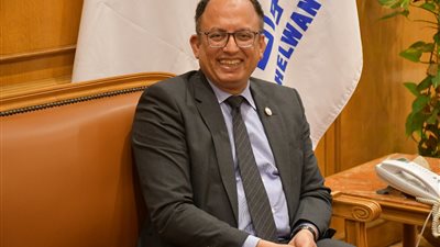 رئيس جامعة حلوان: تطوير المدرسة الميكانيكية وإضافة تخصص السيارات بالتعاون مع شركات عالمية