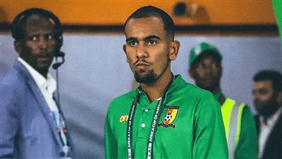تفاصيل إيقاف نجم منتخب الكاميرون بسبب تزوير عمره