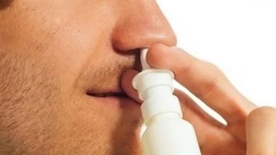 هل بخاخ الأنف يفطر؟.. تعرف على رأي دار الإفتاء المصرية بالفيديو