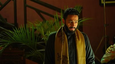 حمادة هلال في سراديب الموت ومحاكمة عائشة بعد قتل وطبخ ابنتها.. الحلقة الثالثة في مسلسل المداح 4