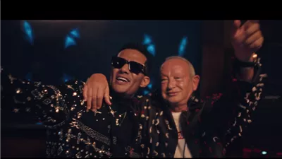 نجيب ساويرس: ظهرت في إعلان اتصالات مصر حبا في الإمارات ومحمد رمضان