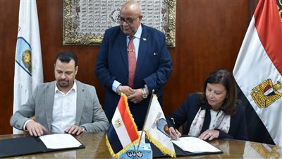 إي إف چي للتنمية الاجتماعية توقع اتفاقية ثلاثية مع محافظة وجامعة الأقصر لتنفيذ مشروعات تنموية بقرية الدير 