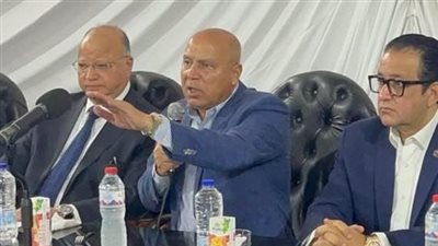 وزير النقل يوجه بتشجير الأماكن المتاحة على جانبي الطريق الدائري