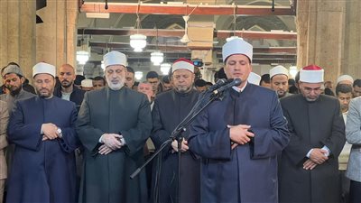 برواية حفص وقنبل وخلف ورويس.. مآذن الأزهر تصدح بالقرآن في صلاتي العشاء والتراويح
