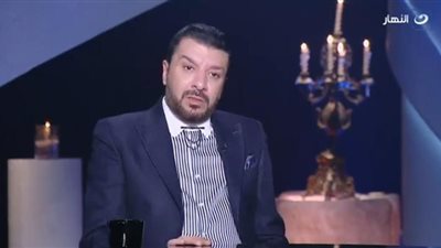 اعتبرها حبيبته.. مصطفى كامل: حلمي بكر لقى مع بنته اللي ملاقهوش مع الستات