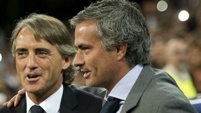 هل يضحي منتخب السعودية بـ مانشيني لأجل عيون مورينيو؟