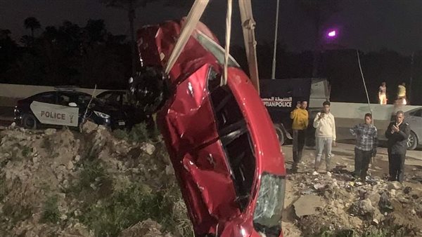 لحظة انتشال السيارة