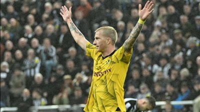 ماركو رويس يقترب من تحقيق رقم تاريخي مع نادي بروسيا دورتموند 