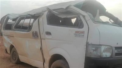 إصابة 6 أشخاص في حادث انقلاب سيارة ميكروباص بأطفيح