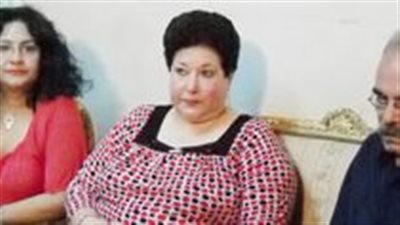 شقيقة الإعلامي خيري رمضان.. من هي الصحفية الراحلة بركسام رمضان؟