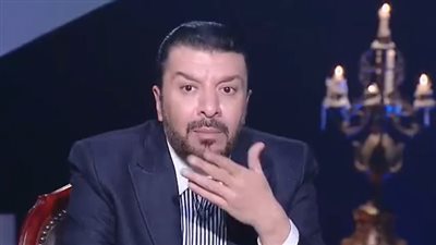 مصطفى كامل: أنا نمبر 1 في صناعة الغنوة.. وعمرو دياب مؤسسة