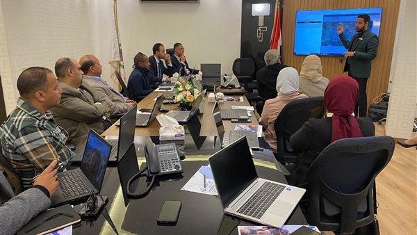 جانب من الورشة