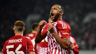 متخطيًا حسام حسن وصلاح.. الكعبي يحقق رقمين قياسيين بعد قيادته أولمبياكوس لنهائي المؤتمر الأوروبي