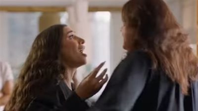 مسلسل كامل العدد الحلقة 5.. ميمي جمال تصطحب دينا الشربيني إلى أم نجوى الدجالة