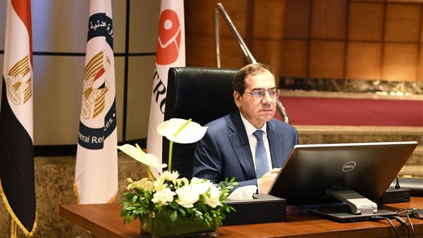 وزير البترول