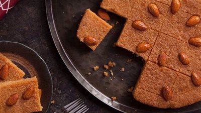 تحدي الطعم.. طريقة عمل البسبوسة في البيت بوصفتين جديدتين