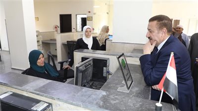 محافظ المنوفية يشهد التشغيل التجريبي لمشروعات حياة كريمة بأشمون