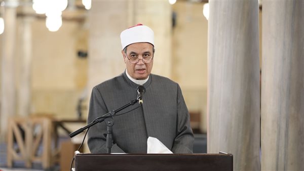 الدكتور عبد المنعم