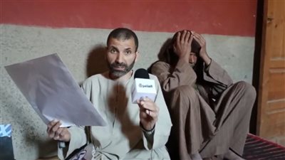 مُسن يستغيث من إصابته بتآكل في المفاصل: مبقدرش اتحرك ولا اشتغل وعندي غضروف في رقبتي| بث مباشر