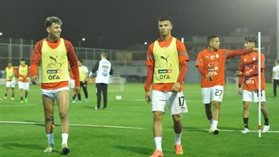 المنتخب الأولمبي كامل العدد في أول تدريباته بالسعودية استعدادا لبطولة غرب آسيا