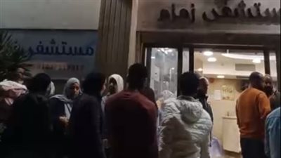 بعد تحسن حالته.. محمود علاء وأحمد الشيخ يزوران أحمد رفعت في المستشفى| بث مباشر 