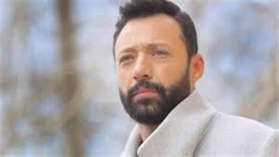 أحمد فهمي: شغل الفن فيه شللية ومجاملات.. وقلت زمان إن تامر حسني مش نجم الجيل 